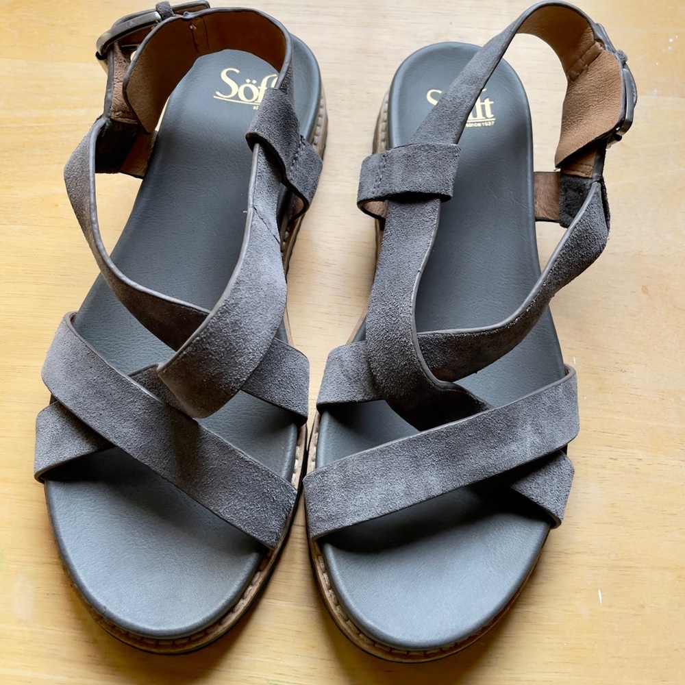 Sofft Fairbrook Sandal - Women’s size 7.5 , New Without Box